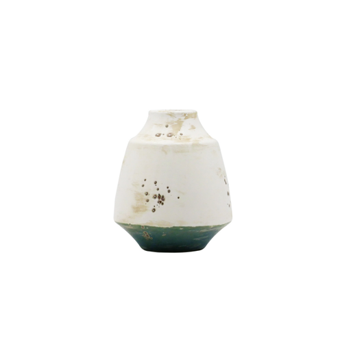 Coastal Vase: Seaside Serenity for Your Home