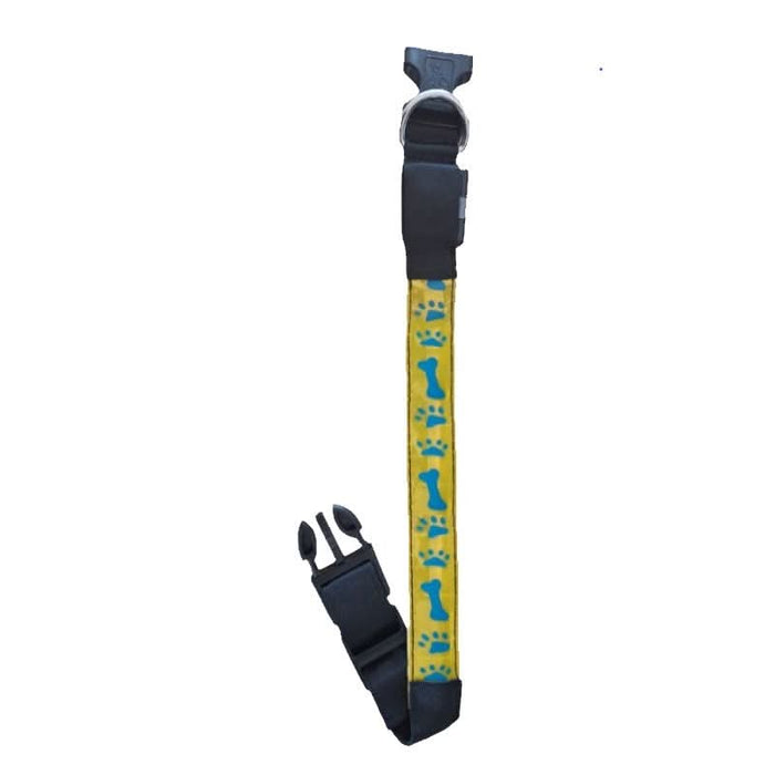 Variety of sizes in stylish nylon dog collars