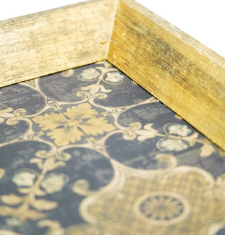 Set of 2 Vintage Square Trays Zoomed in