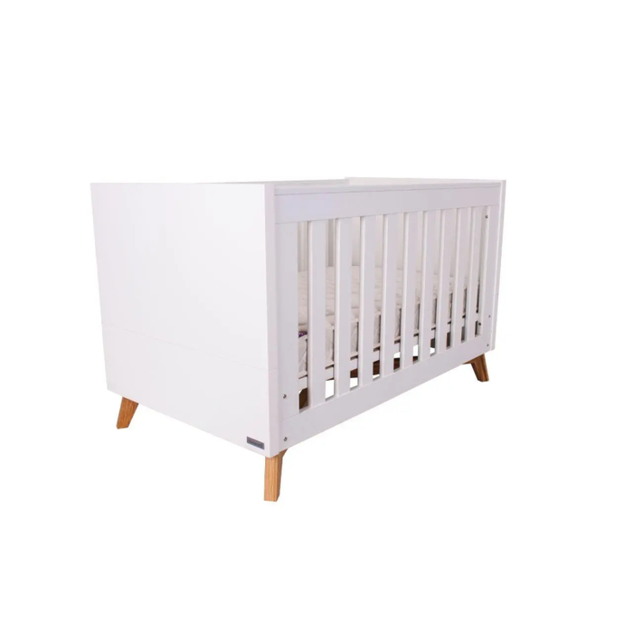 Love N Care Fjord Cot White