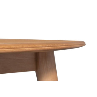 Lipwood Elegance Round Oak Dining Table Edge Close-up