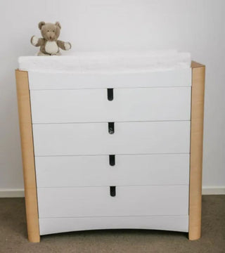 Love N Care Vulu Chest Sand In Room