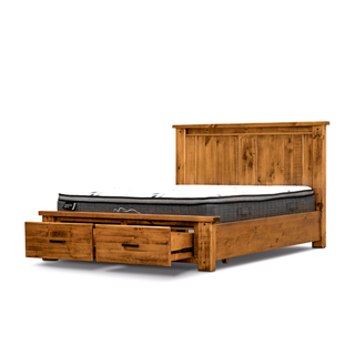 Outback Queen Bed in Rustic Oak