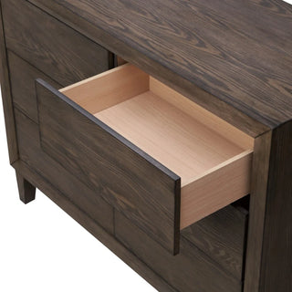 Sueno 6 Drawer Dresser Drawer Close-up