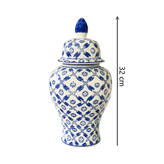 Blue and white ceramic ginger jar with lid, floral pattern, 32 cm tall