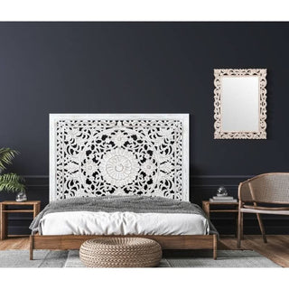 Elegant White Headboard by Dias for a Timeless Bedroom Look