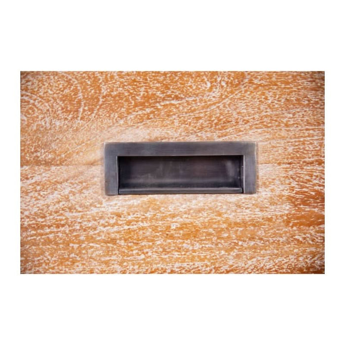 Utah Grandeur TV Console With 3 Drawer Honey Wash Color Close-up